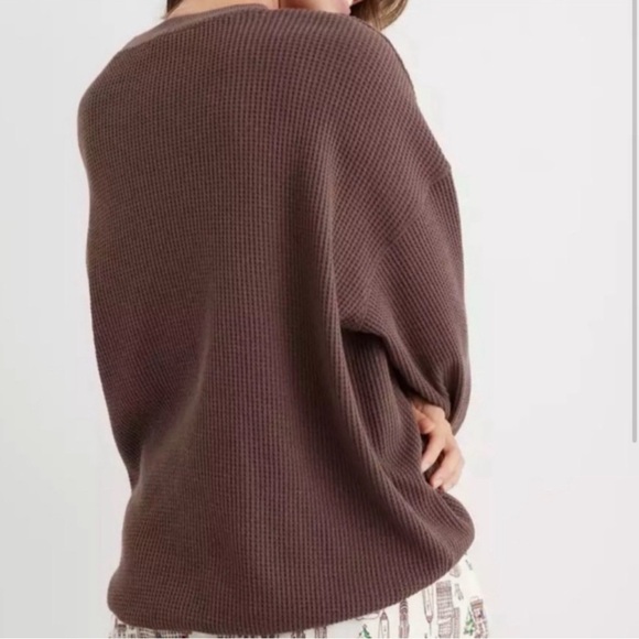 Aerie Brown Waffle Crewneck - Picture 2 of 4